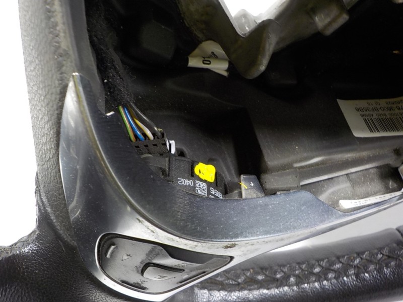 Recambio de volante para ford transit courier 1.5 tdci cat referencia OEM IAM 2035204 ET763600BF 