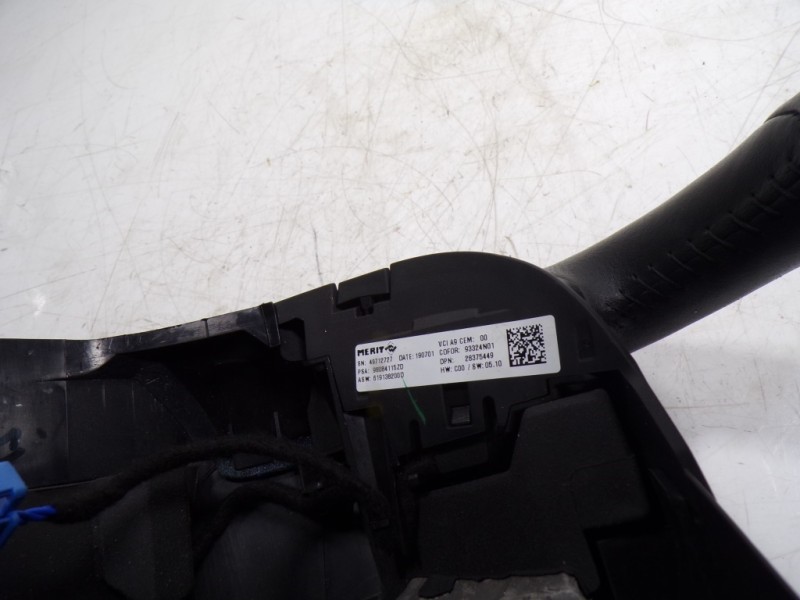 Recambio de volante para peugeot 208 1.2 12v vti referencia OEM IAM 98084115ZD 98084115ZD 