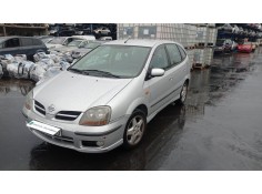 nissan almera tino (v10m) del año 2002