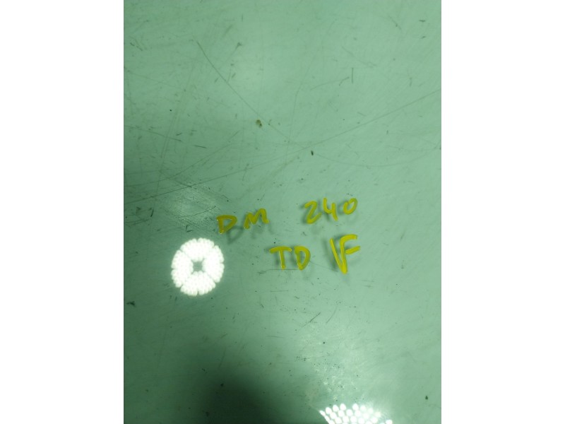 Recambio de cristal puerta trasero derecho para jaguar e-pace 2.0 diesel cat referencia OEM IAM   