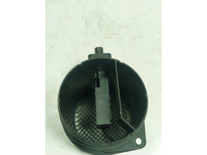Recambio de caudalimetro para skoda superb (3v3) 2.0 tdi referencia OEM IAM  03L906461 