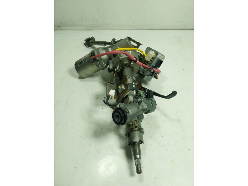 Recambio de columna direccion para hyundai i20 1.2 cat referencia OEM IAM  563001J700 
