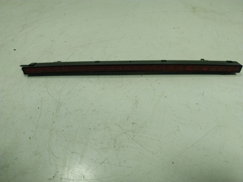 Recambio de piloto trasero central para skoda superb (3v3) 2.0 tdi referencia OEM IAM  00434ZXX 