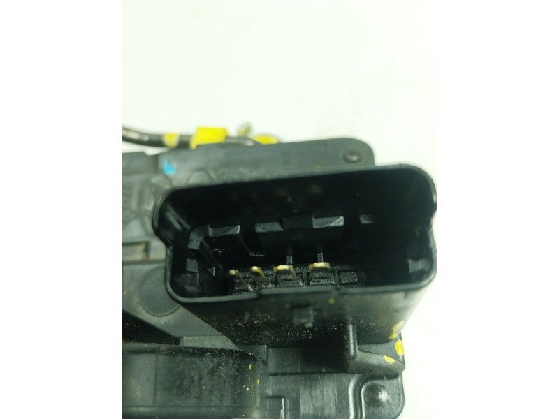 Recambio de cerradura puerta delantera izquierda para hyundai i20 1.2 cat referencia OEM IAM   