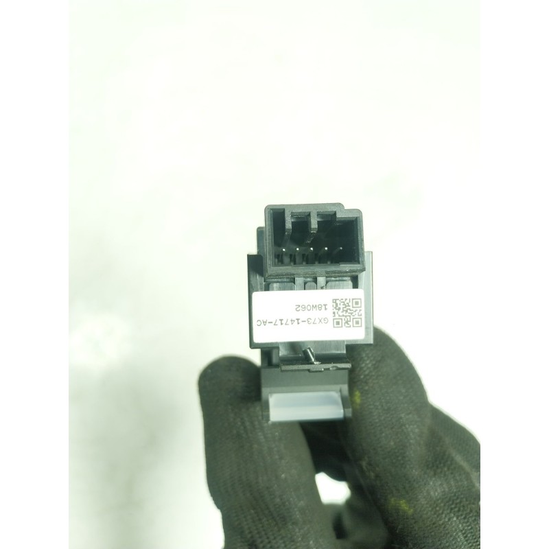 Recambio de mando elevalunas delantero derecho para jaguar e-pace 2.0 diesel cat referencia OEM IAM  GX7314717AC 