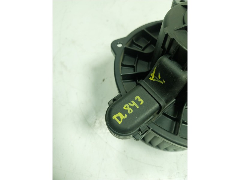 Recambio de motor calefaccion para hyundai i20 1.2 cat referencia OEM IAM   