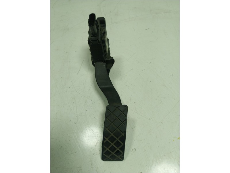 Recambio de potenciometro pedal para skoda superb (3v3) 2.0 tdi referencia OEM IAM  5Q1723503 