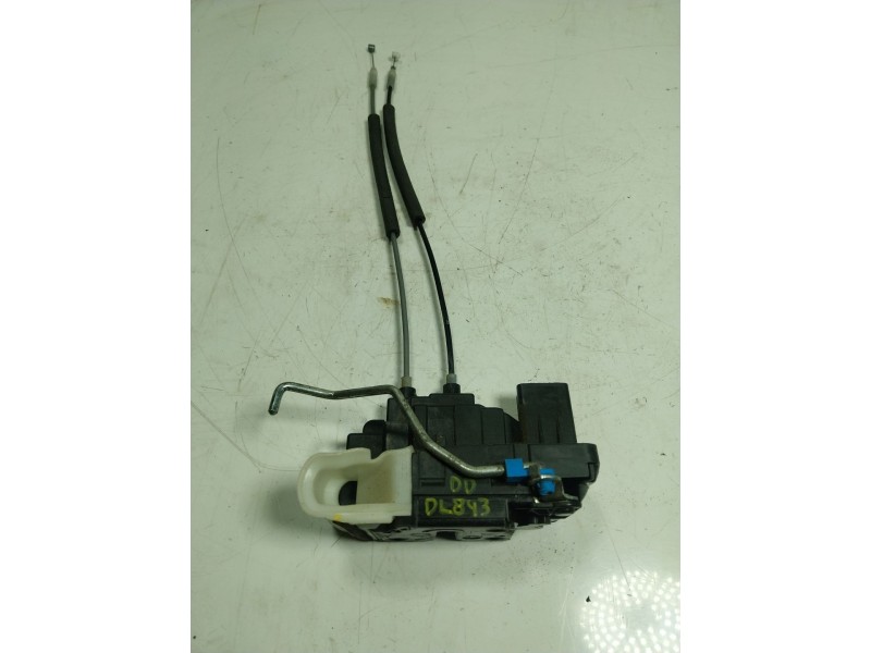 Recambio de cerradura puerta delantera derecha para hyundai i20 1.2 cat referencia OEM IAM  813201J030LR03 