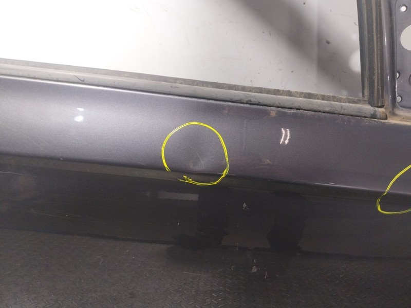 Recambio de puerta delantera derecha para hyundai i20 1.2 cat referencia OEM IAM   