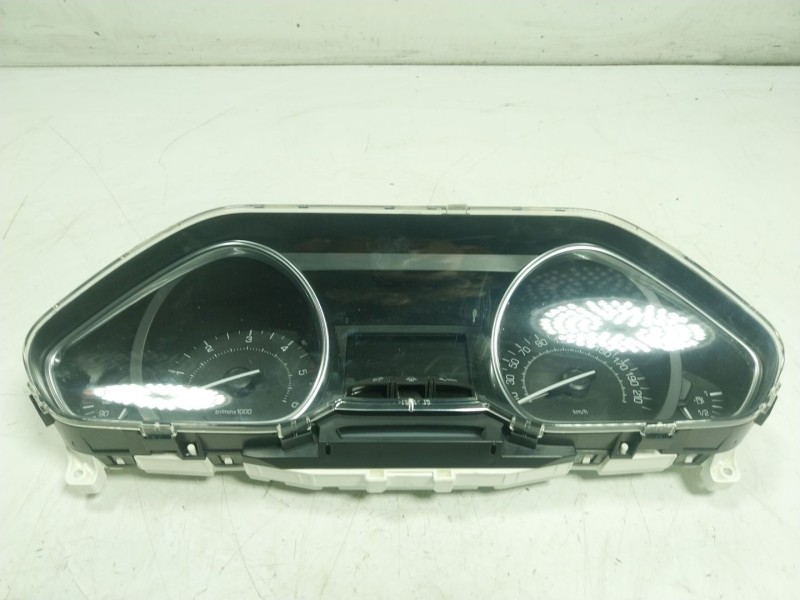 Recambio de cuadro instrumentos para peugeot 2008 (--.2013) referencia OEM IAM  98241423 