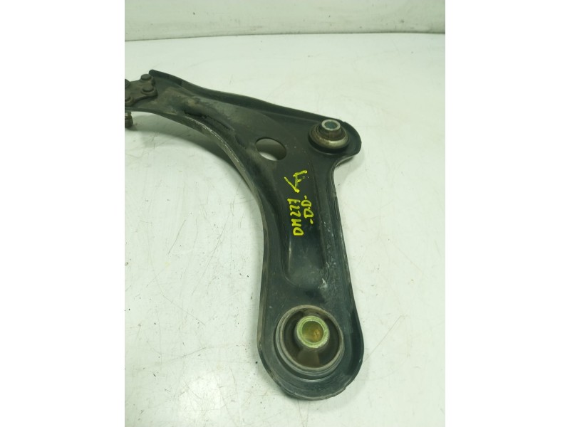 Recambio de brazo suspension superior delantero derecho para peugeot 2008 (--.2013) referencia OEM IAM   