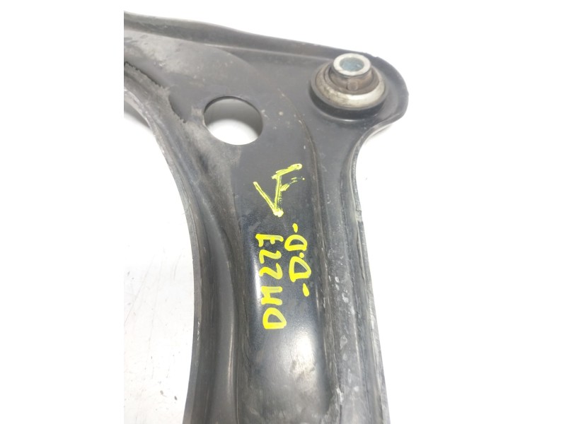 Recambio de brazo suspension superior delantero derecho para peugeot 2008 (--.2013) referencia OEM IAM   