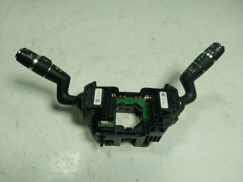 Recambio de mando luces para jaguar e-pace 2.0 diesel cat referencia OEM IAM  J9C313N064EB 