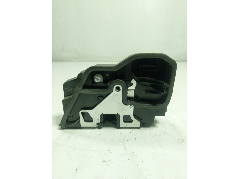 Recambio de cerradura puerta delantera izquierda para bmw serie 5 lim. (f10) 2.0 turbodiesel referencia OEM IAM 51217229461 7229