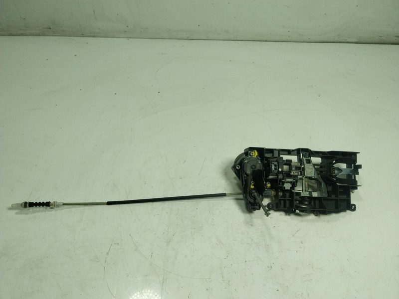 Recambio de maneta exterior delantera izquierda para bmw serie 5 lim. (f10) 2.0 turbodiesel referencia OEM IAM 51217276243 X1717