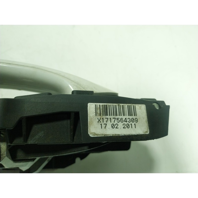 Recambio de maneta exterior delantera izquierda para bmw serie 5 lim. (f10) 2.0 turbodiesel referencia OEM IAM 51217276243 X1717