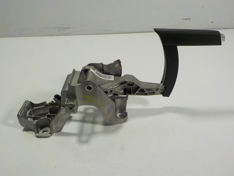 Recambio de palanca freno de mano para peugeot 308 1.6 blue-hdi fap referencia OEM IAM 96784504ZD 96784504ZD 0231995