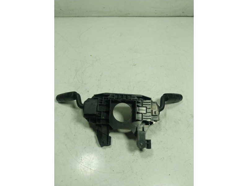 Recambio de mando intermitentes para land rover range rover sport 2.7 td v6 cat referencia OEM IAM   