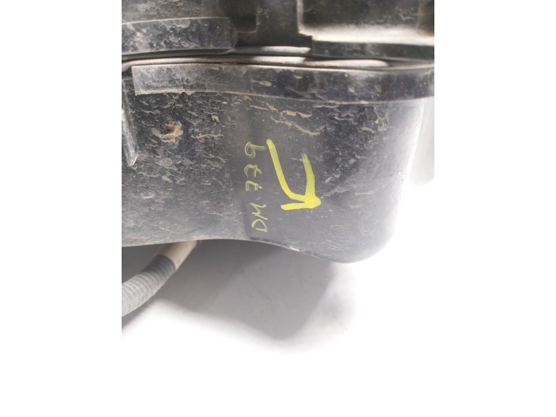 Recambio de deposito aditivo para volkswagen t6 transporter 2.0 tdi referencia OEM IAM 7E0131877K 7E0131877K 7E0131877J