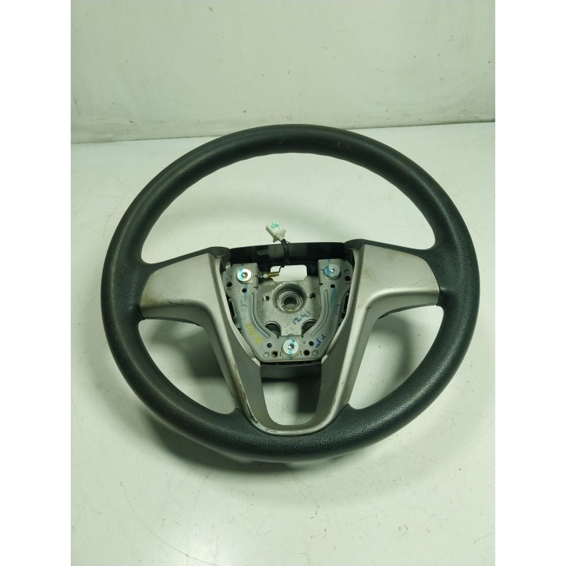 Recambio de volante para hyundai i20 1.2 cat referencia OEM IAM  561201J700 