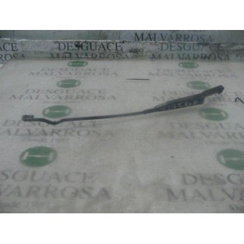 BRAZO LIMPIA DELANTERO DERECHO 
