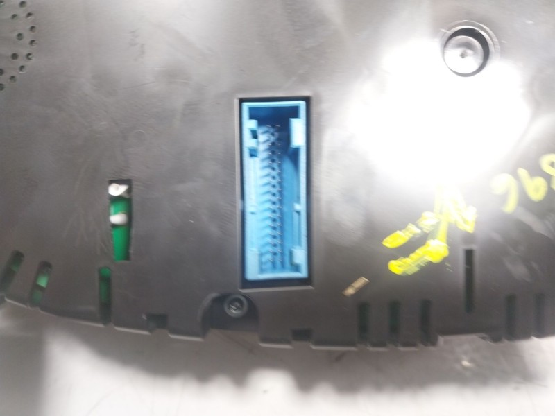 Recambio de cuadro instrumentos para audi a1 sportback (8xf) 1.6 tdi referencia OEM IAM  8XA920930F 