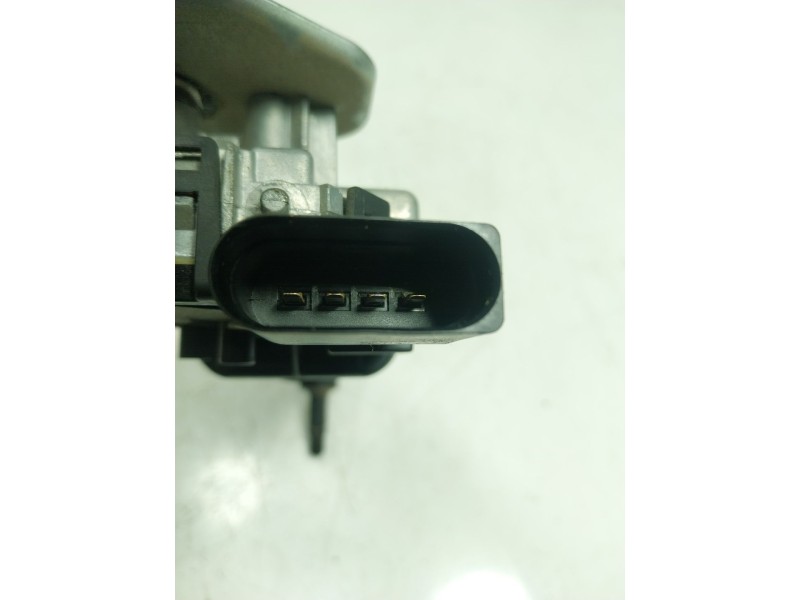 Recambio de motor limpia delantero para peugeot 2008 (--.2013) referencia OEM IAM  3397021910 