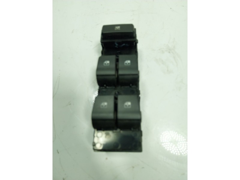 Recambio de mando elevalunas delantero izquierdo para hyundai i30 cw (pd) 1.0 tgdi cat referencia OEM IAM  93571G3030 