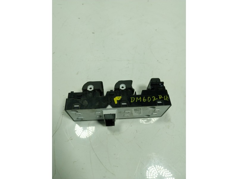 Recambio de mando elevalunas delantero izquierdo para hyundai i30 cw (pd) 1.0 tgdi cat referencia OEM IAM  93571G3030 