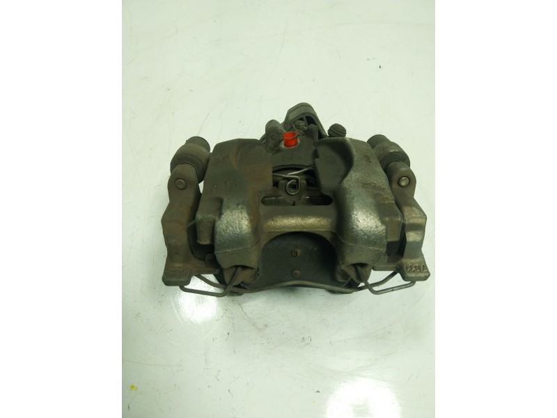 Recambio de pinza freno trasera izquierda para skoda superb (3v3) 2.0 tdi referencia OEM IAM  3Q0615405 