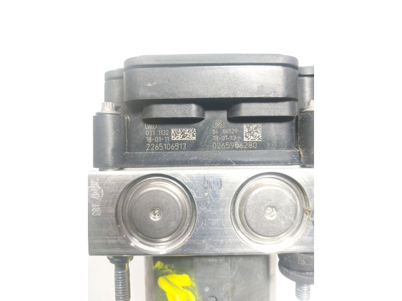 Recambio de abs para mercedes-benz clase gla (w156) 1.6 cat referencia OEM IAM  A0004313900 