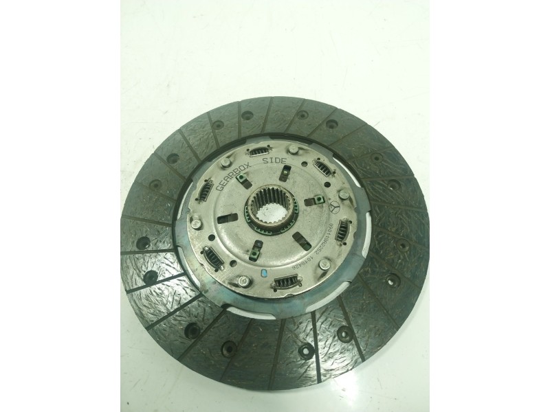 Recambio de kit embrague para mercedes-benz clase gla (w156) 1.6 cat referencia OEM IAM   