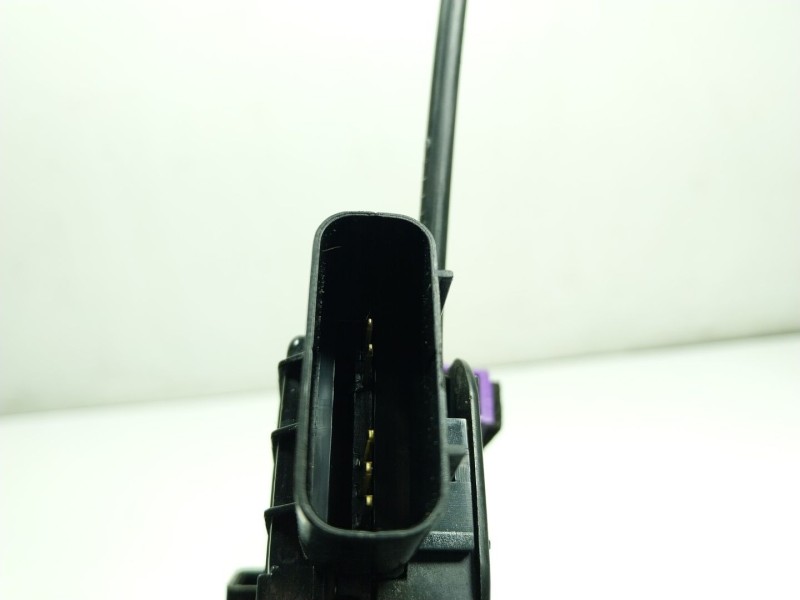 Recambio de cerradura puerta trasera derecha para hyundai i30 cw (pd) 1.0 tgdi cat referencia OEM IAM  81420G3010 