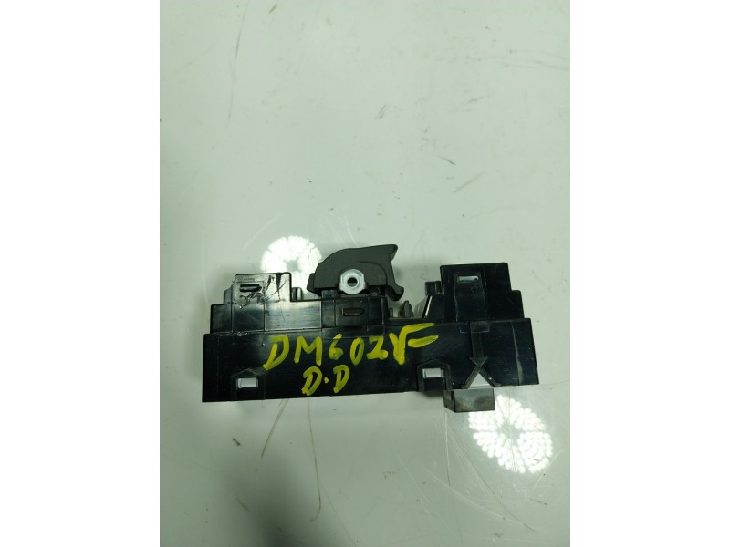 Recambio de mando elevalunas delantero derecho para hyundai i30 cw (pd) 1.0 tgdi cat referencia OEM IAM  93581G3010 