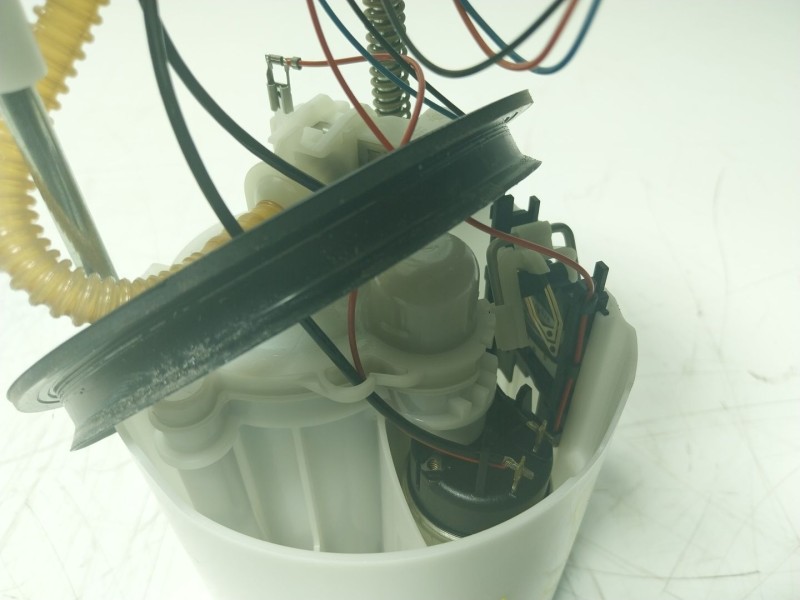 Recambio de aforador para volkswagen up! (122) 1.0 referencia OEM IAM 1S0919051G  