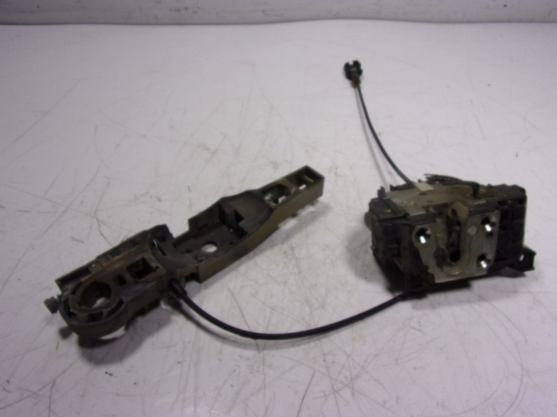 Recambio de cerradura puerta trasera izquierda para renault modus 1.4 16v referencia OEM IAM   