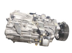Recambio de caja cambios para mitsubishi canter fuso (b8) 3c15 referencia OEM IAM  M026S5A0011  2