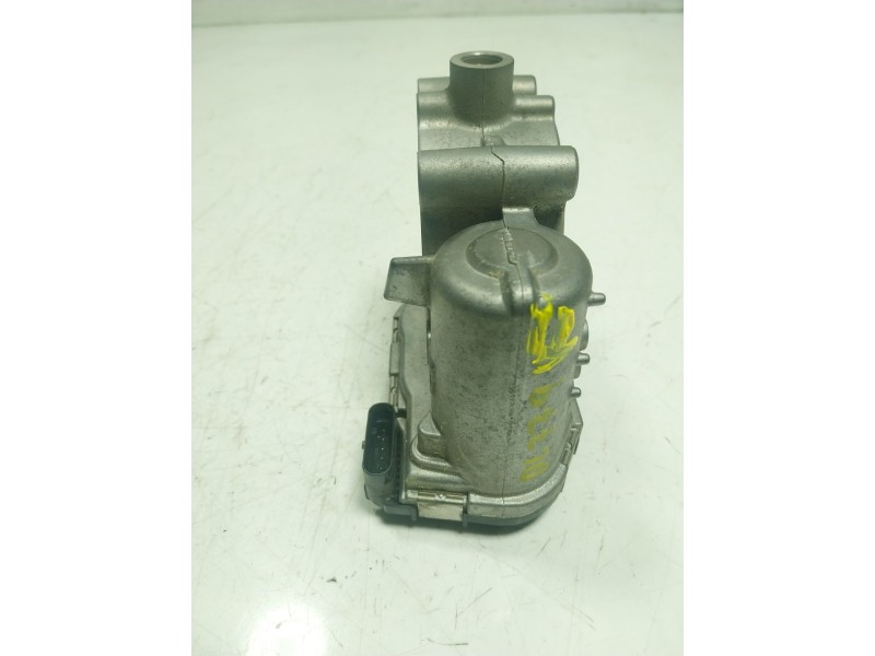 Recambio de caja mariposa para mercedes-benz clase gla (w156) 1.6 cat referencia OEM IAM  A2701410025 