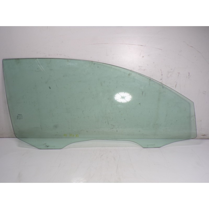 Recambio de cristal puerta delantero derecho para volvo c30 2.4 20v diesel referencia OEM IAM 8679840  