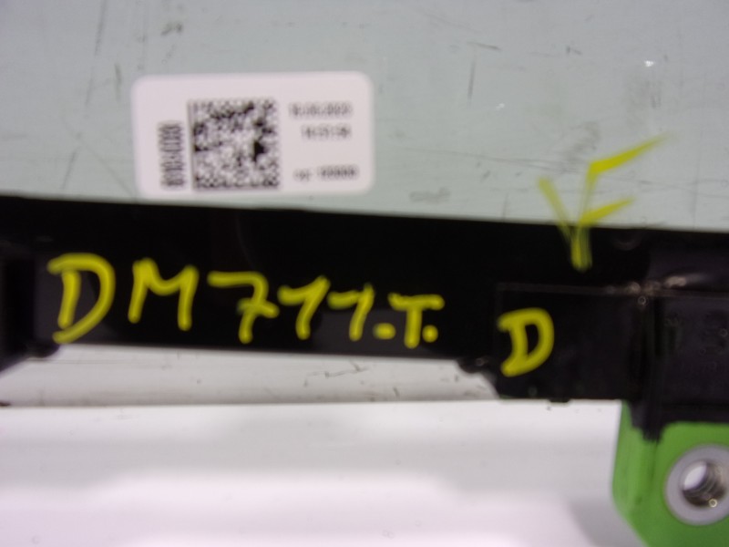 Recambio de cristal puerta trasero derecho para toyota yaris 1.5 vvti hev referencia OEM IAM   