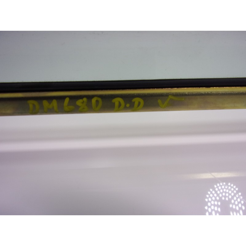 Recambio de cristal puerta delantero derecho para toyota hilux (3b/3c/3d) gr sport referencia OEM IAM 681010K280  