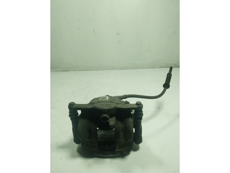 Recambio de pinza freno delantera izquierda para mercedes-benz clase gla (w156) 1.6 cat referencia OEM IAM   