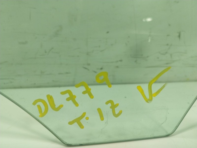 Recambio de cristal puerta trasero izquierdo para mercedes-benz clase gla (w156) 1.6 cat referencia OEM IAM   