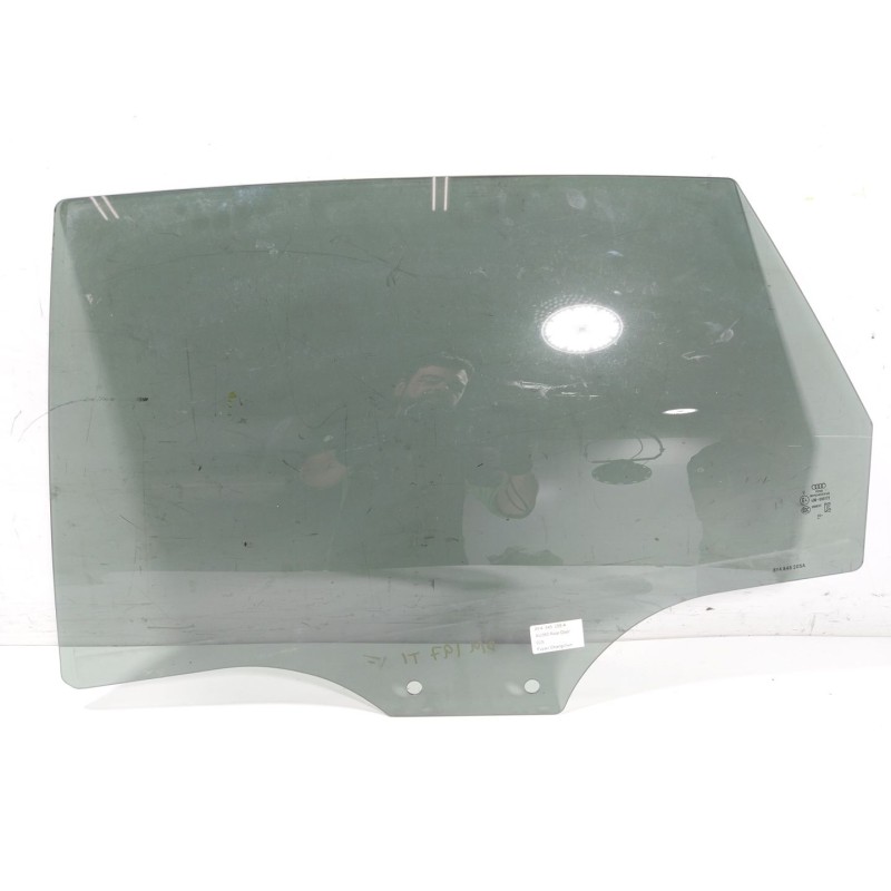 Recambio de cristal puerta trasero izquierdo para audi a3 sportback (8ya) 2.0 16v tdi referencia OEM IAM   