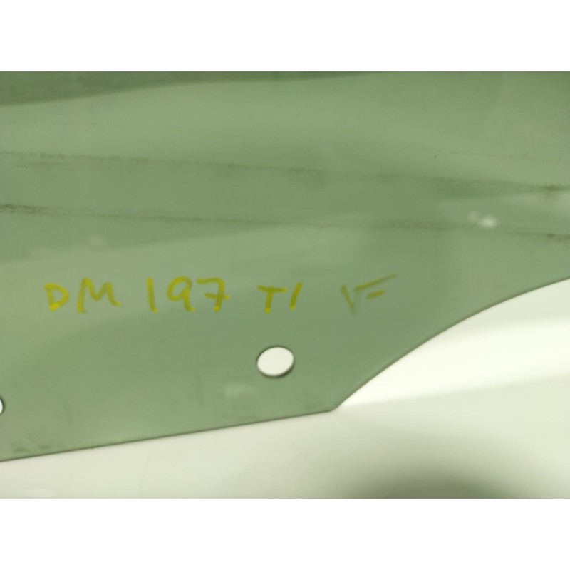 Recambio de cristal puerta trasero izquierdo para audi a3 sportback (8ya) 2.0 16v tdi referencia OEM IAM   