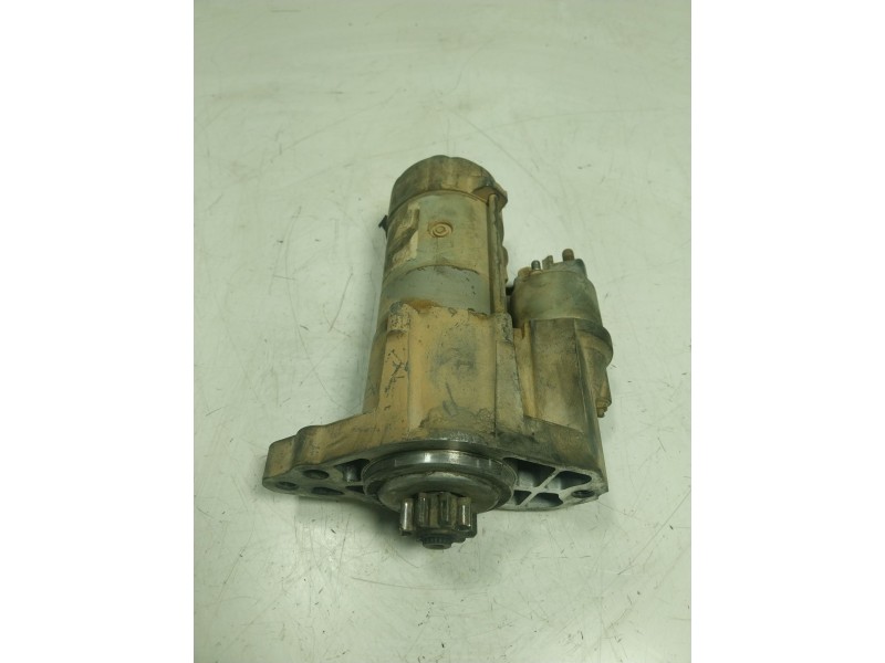 Recambio de motor arranque para land rover range rover sport 2.7 td v6 cat referencia OEM IAM  428001941 