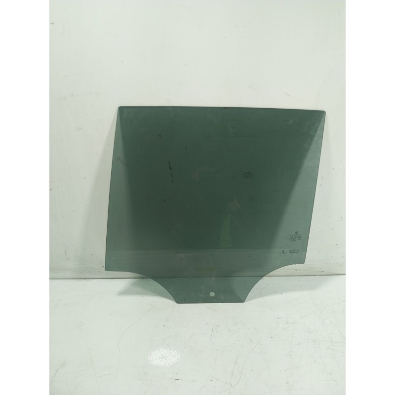 Recambio de cristal puerta trasero izquierdo para volkswagen t-roc 1.0 tsi referencia OEM IAM   