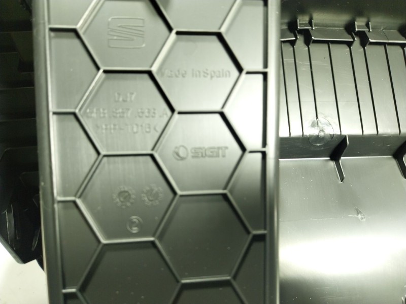 Recambio de guantera para cupra leon sportstourer (kl8) 1.4 tsi phev referencia OEM IAM 5FB857095J4PK 5FB857563 