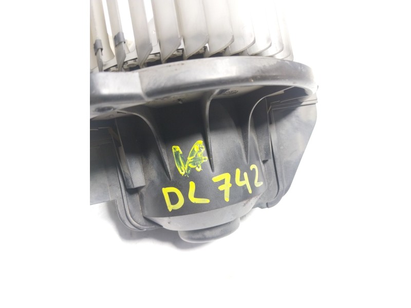 Recambio de motor calefaccion para land rover range rover sport 2.7 td v6 cat referencia OEM IAM  17360045 