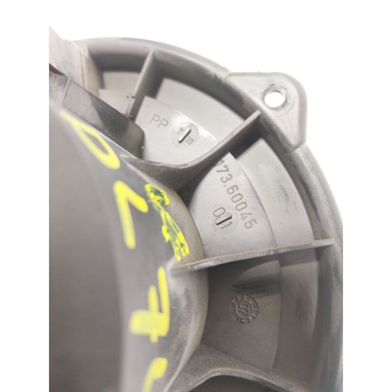 Recambio de motor calefaccion para land rover range rover sport 2.7 td v6 cat referencia OEM IAM  17360045 